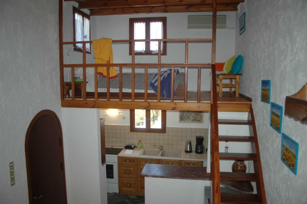 Blue Vista Cottage Sitia 外观 照片